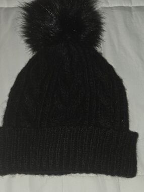 LOFT Black Cable Knit Beanie with Faux Fur Pom